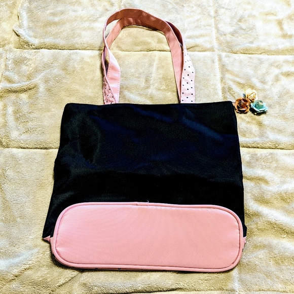 3/$15 Sassi DANCE bag with ballet slippers NWOT - Picture 4 of 9